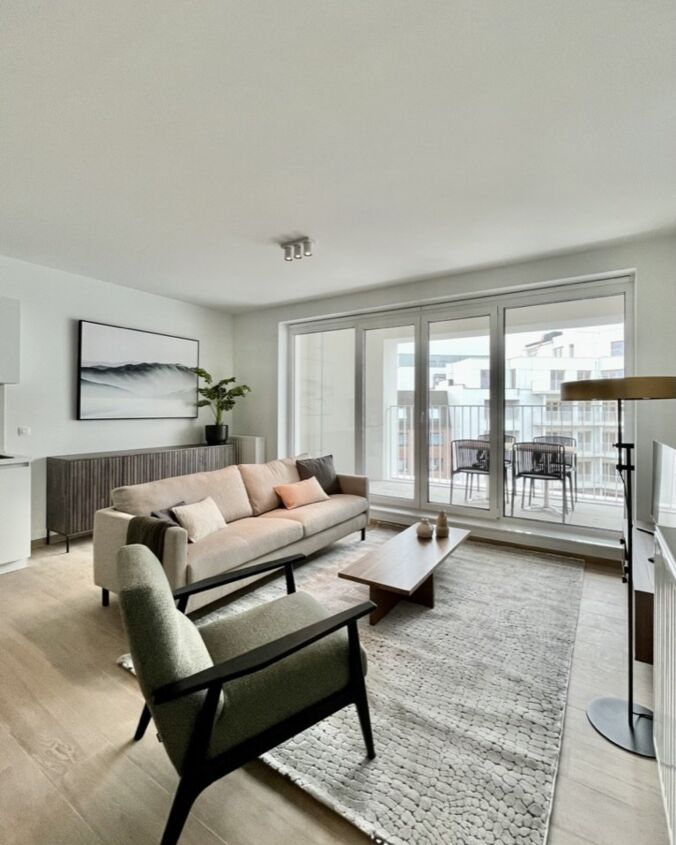 931D9A1E-32E7-45DE-B3C1-C9BDFF79D9E9_1_105_c