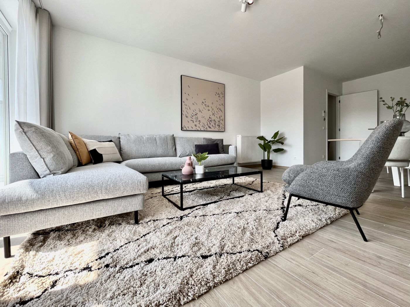 0EB58EB0-F20A-4718-A054-9A7CFF67F32A_1_201_a 0EB58EB0-F20A-4718-A054-9A7CFF67F32A_1_201_a